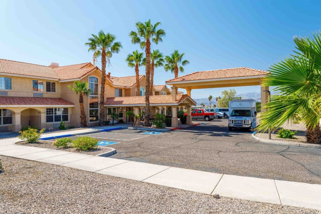 Exterior image of Vista Pointe at Lake Havasu City.